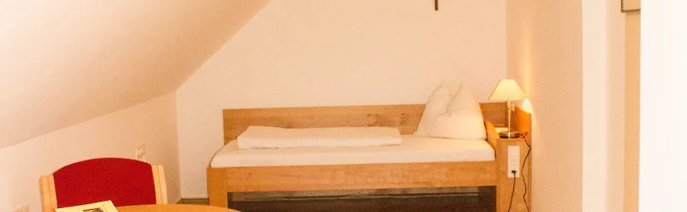 *** Gasthuis Gaestehaus Im Priesterseminar Salzburg Oostenrijk