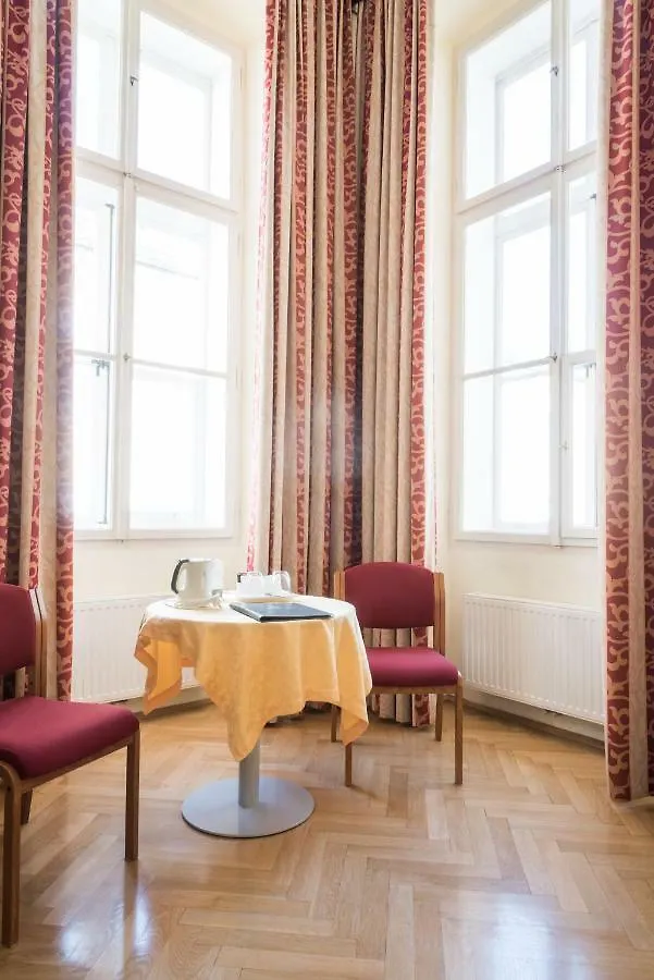 Gaestehaus Im Priesterseminar Salzburg Gasthuis